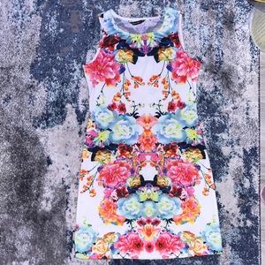 Woman’s floral fitted dress